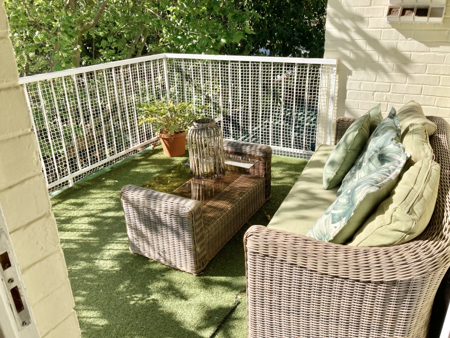 To Let 3 Bedroom Property for Rent in Pinelands Western Cape